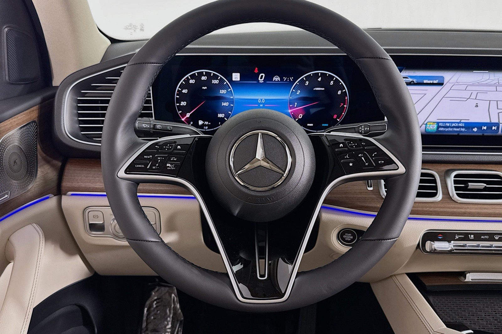 New 2026 Polar White Mercedes-Benz GLE 350 4MATIC® SUV image 17
