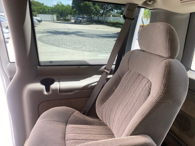 2005 Chevrolet Astro Passenger LT LOW MILES 67,376 1 OWNER in , 
