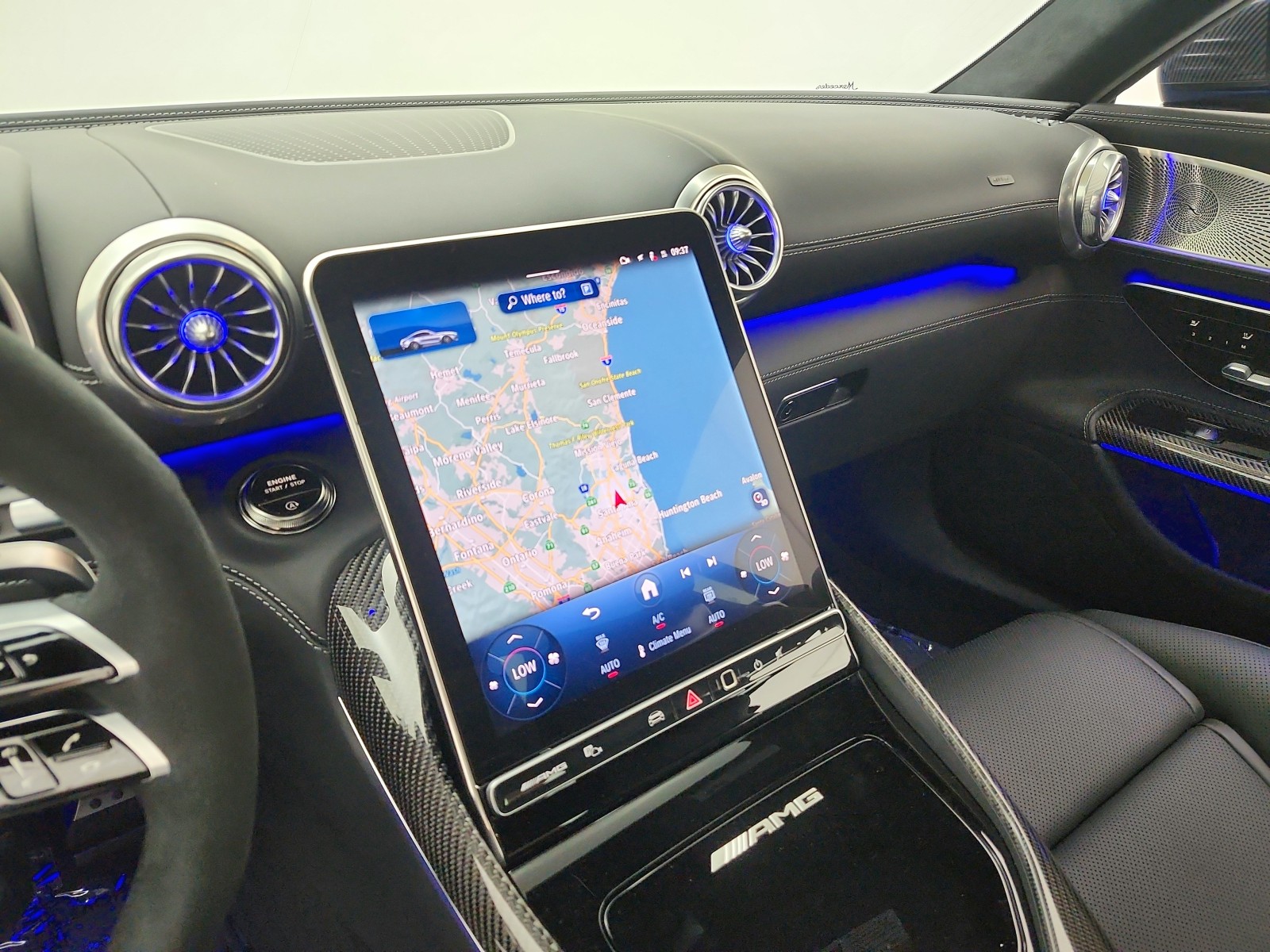 New 2026 MANUFAKTUR Starling Blue Magno Mercedes-Benz AMG® GT 55 image 10