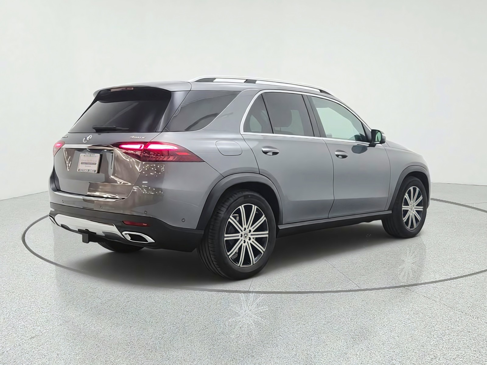 New 2026 Selenite Grey Metallic Mercedes-Benz GLE 350 4MATIC® SUV image 5