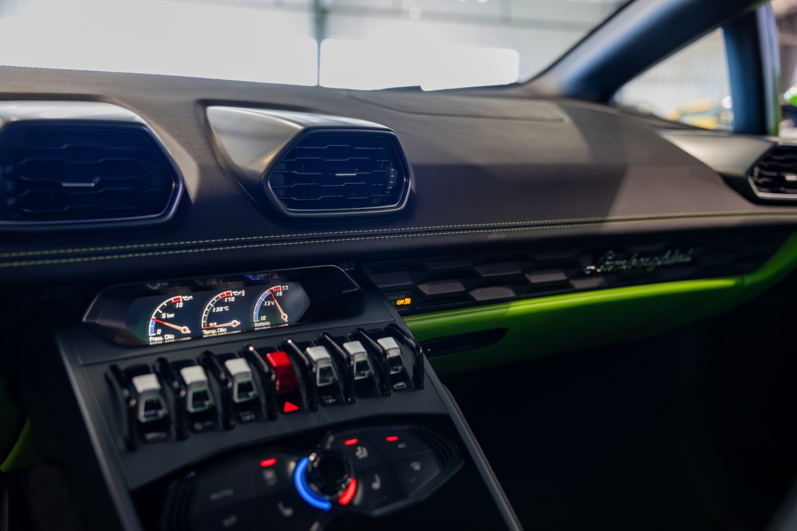 Used Car 2015 Lamborghini Huracan  Lp610-4 For Sale Under $250,000 In Boerne, Texas