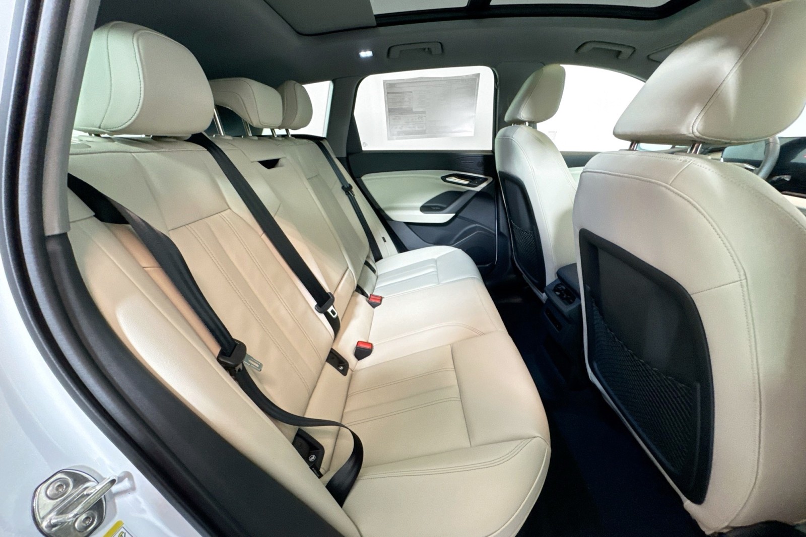 New 2025 Glacier White Metallic Audi Premium quattro image 24