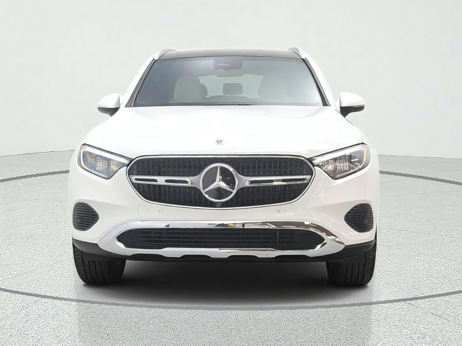 New 2027 Polar White Mercedes-Benz GLC 300 SUV image 2