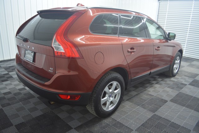 Used 2010 Volvo XC60 3.2L SUV for sale in Geneva NY