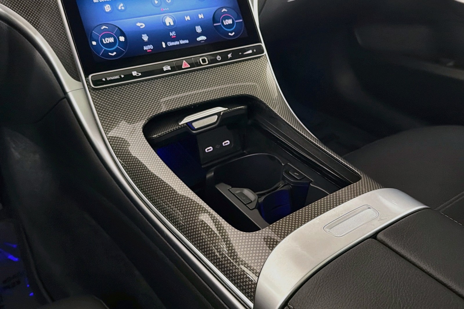 New 2026 Graphite Grey Metallic Mercedes-Benz C 300 Sedan image 5