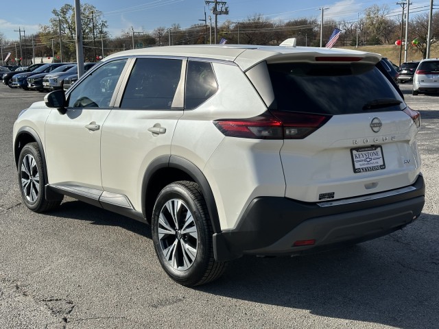 2023 Nissan Rogue SV 5