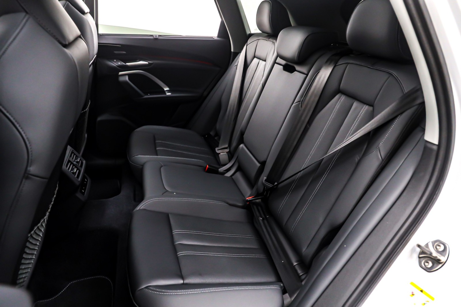 New 2025 Glacier White Metallic Audi Prestige 2.0 TFSI quattro image 8