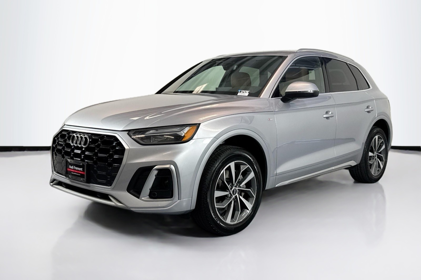 2022 Audi Q5 S line Premium