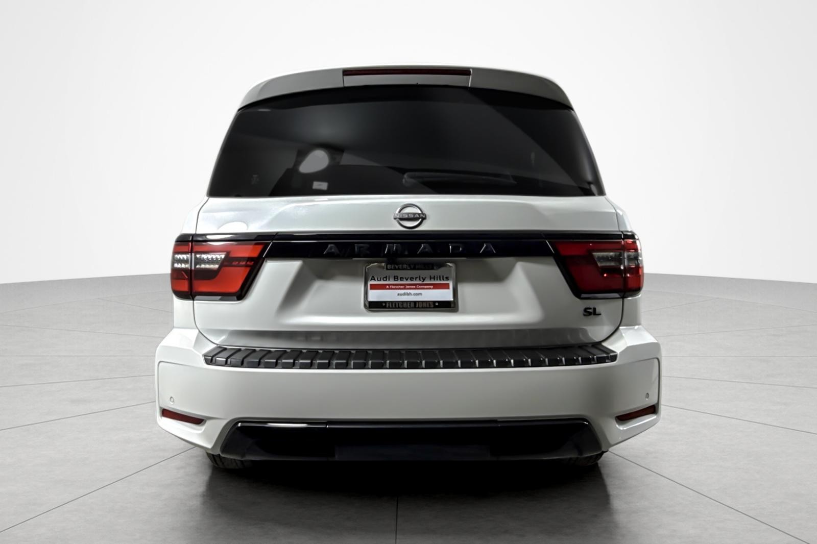 Used 2022 WHITE Nissan 4x4 SL image 4