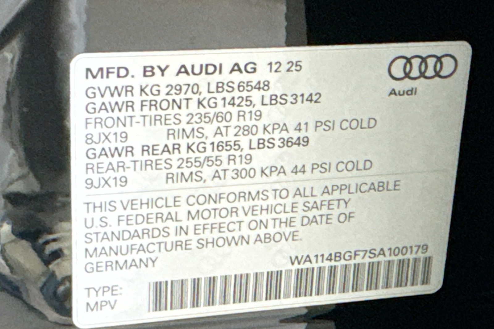 New 2025 Mythos Black Metallic Audi Premium quattro image 29