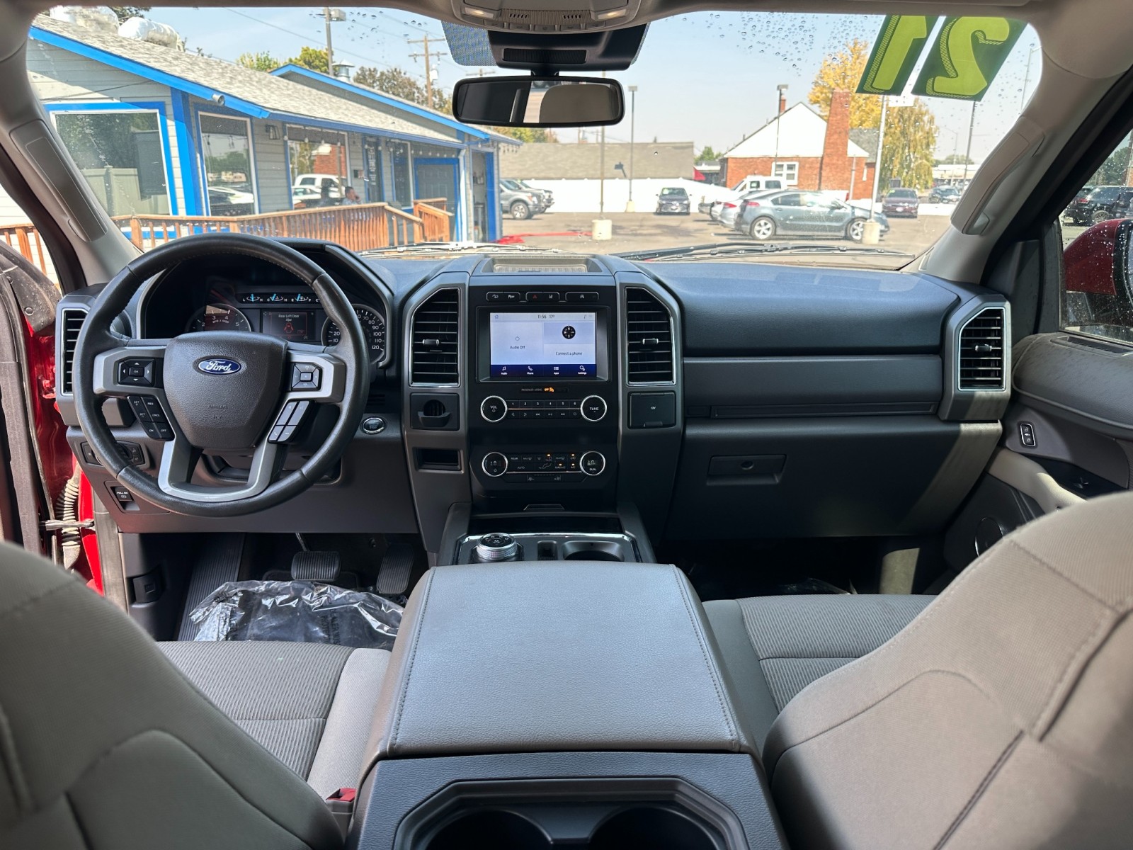 2021 Ford Expedition XLT 26