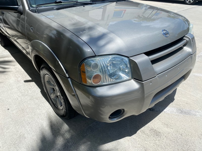 2004 Nissan Frontier 2WD XE LOW MILES 70,694 PU in , 