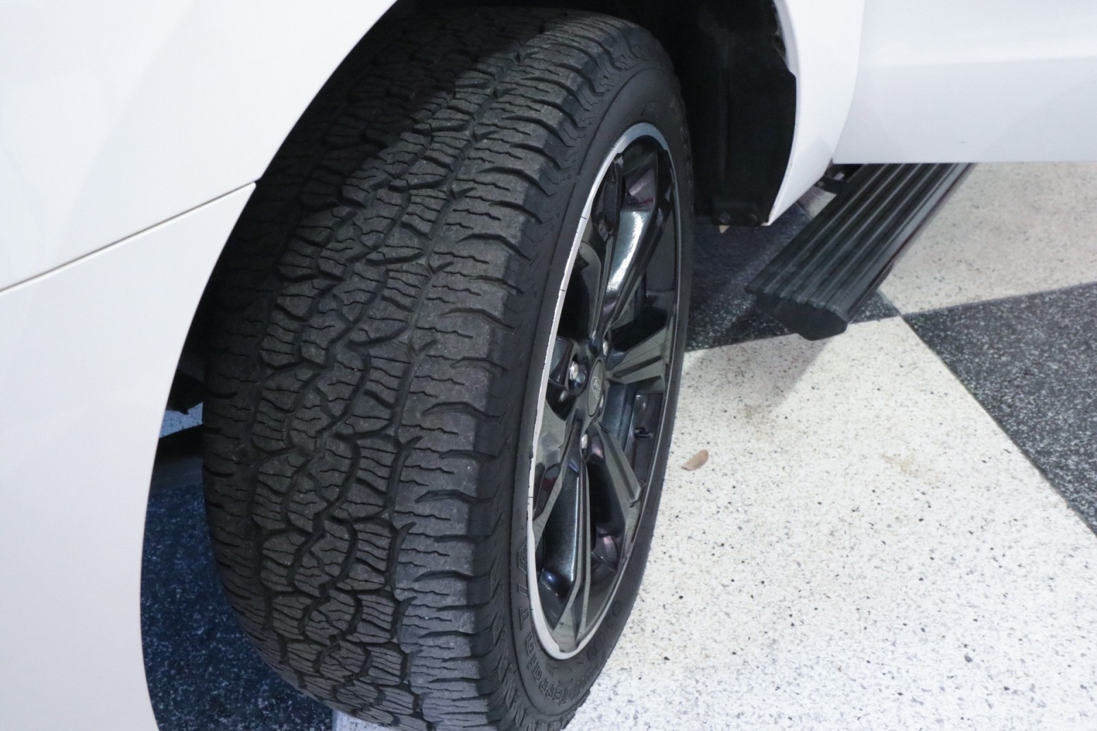 Used Car 2022 Ford Expedition Max  Limited For Sale Under $40,000 In Austin, Texas