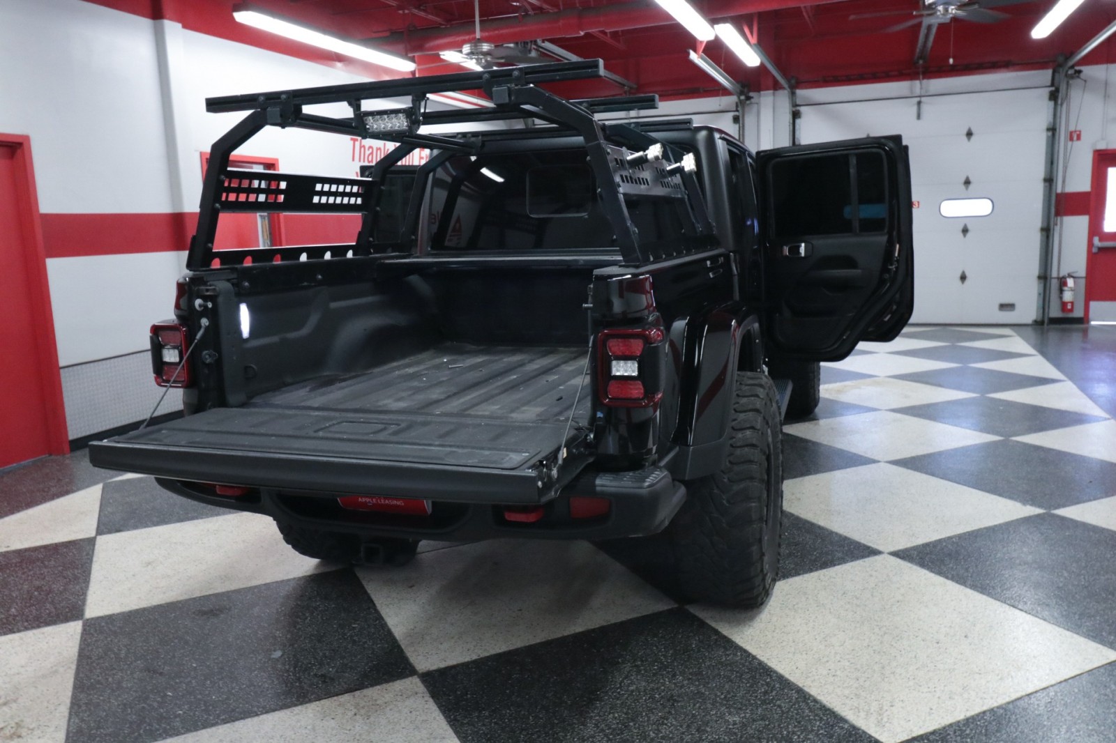 Used Car 2022 Jeep Gladiator  Rubicon For Sale Under $40,000 In Austin, Texas