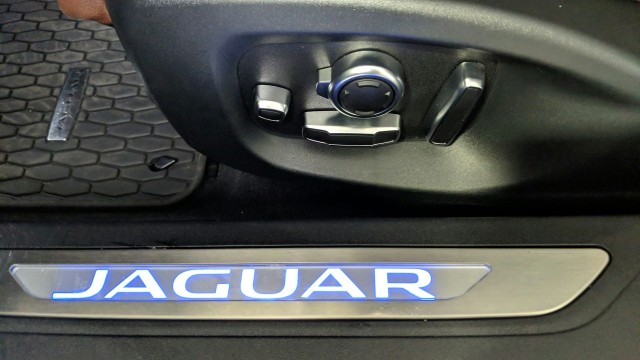 2016 Jaguar XF S 30