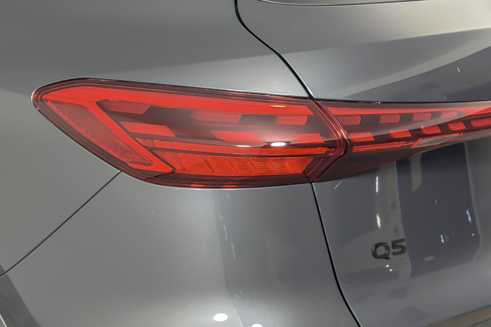 New 2026 Tambora Gray Metallic Audi Premium Plus 2.0 TFSI quattro image 24