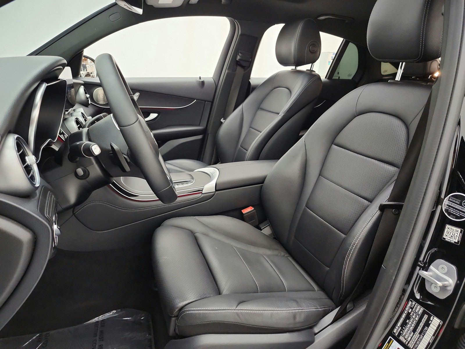 Used 2021 Black Mercedes-Benz GLC 300 4MATIC® Coupe image 13