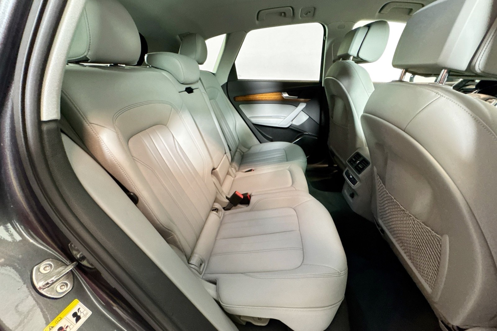 Used 2022 DAYTONA GRAY Audi S line Premium image 24