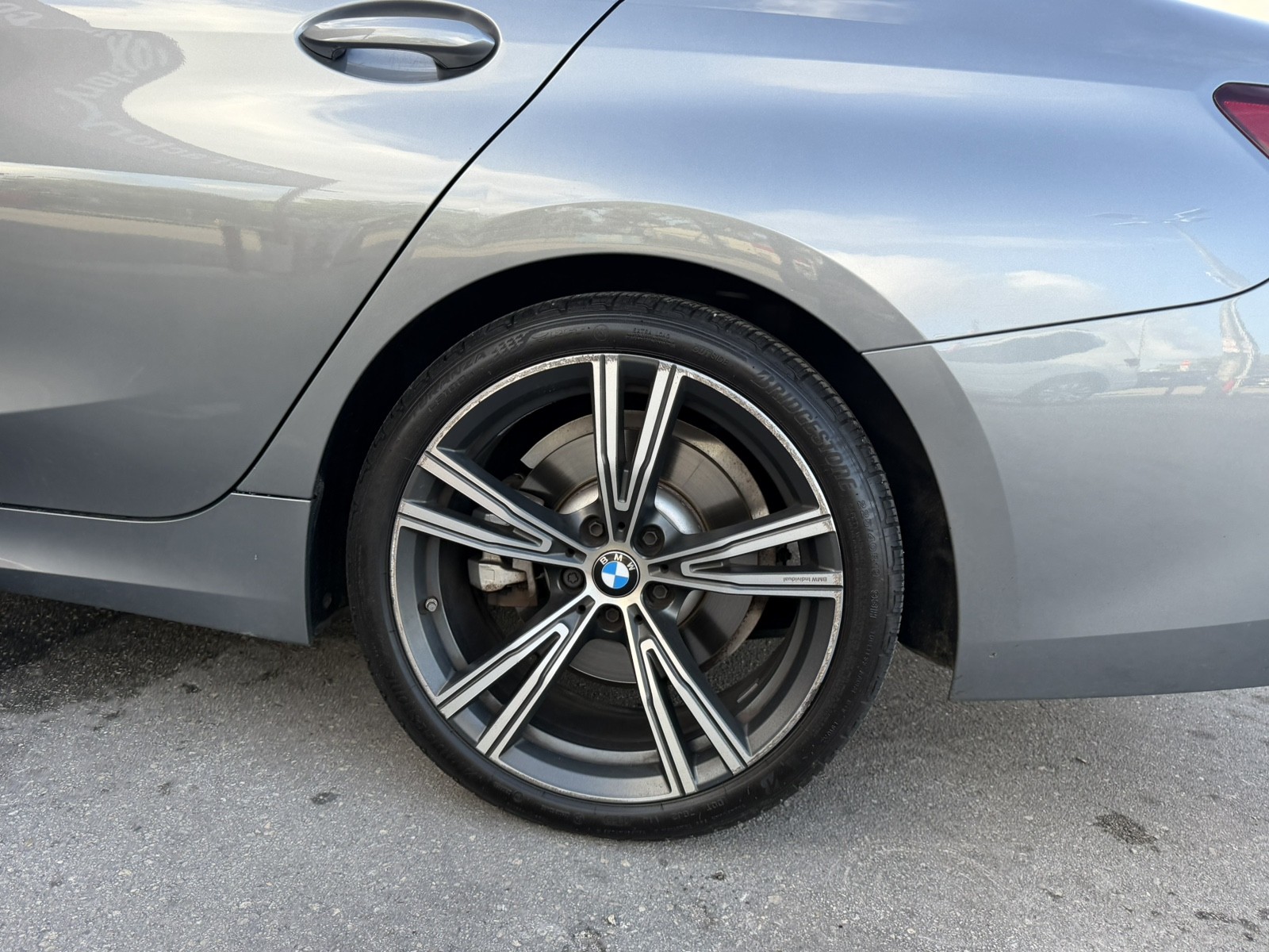 2023 BMW 330i - $21,777