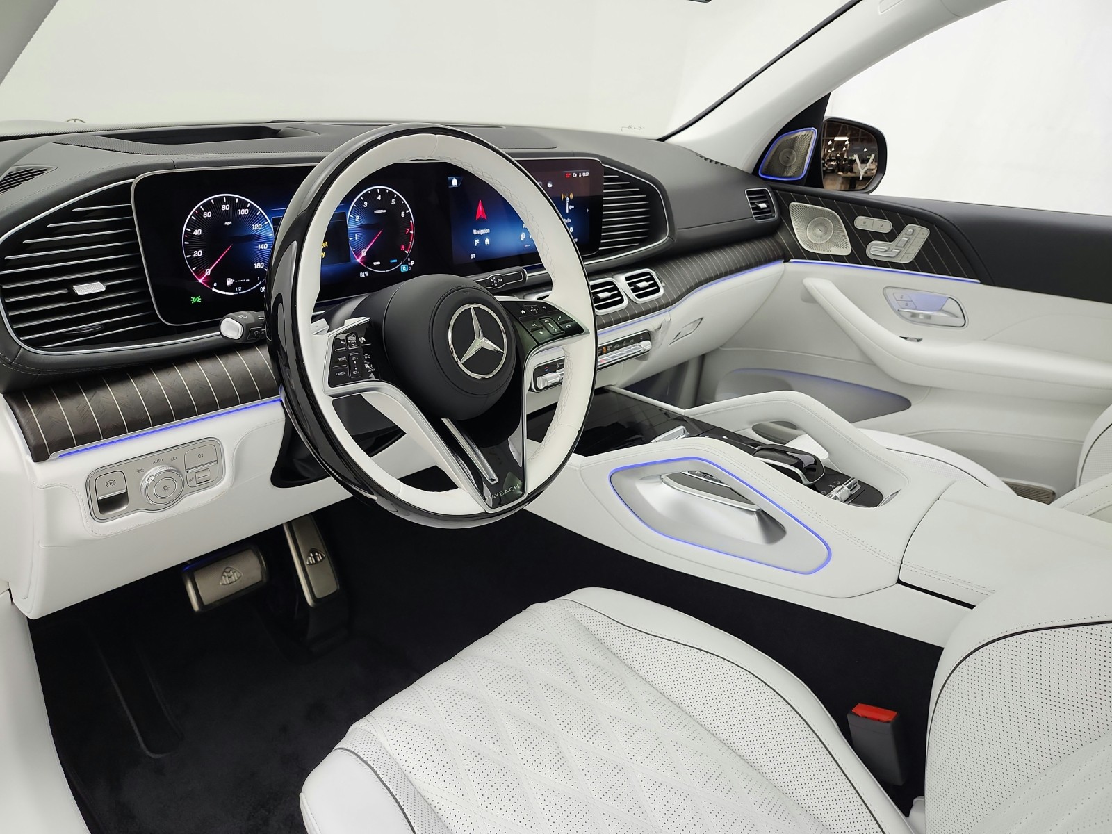 New 2026 Obsidian Black Metallic Mercedes-Benz Maybach GLS 600 4MATIC® SUV image 10