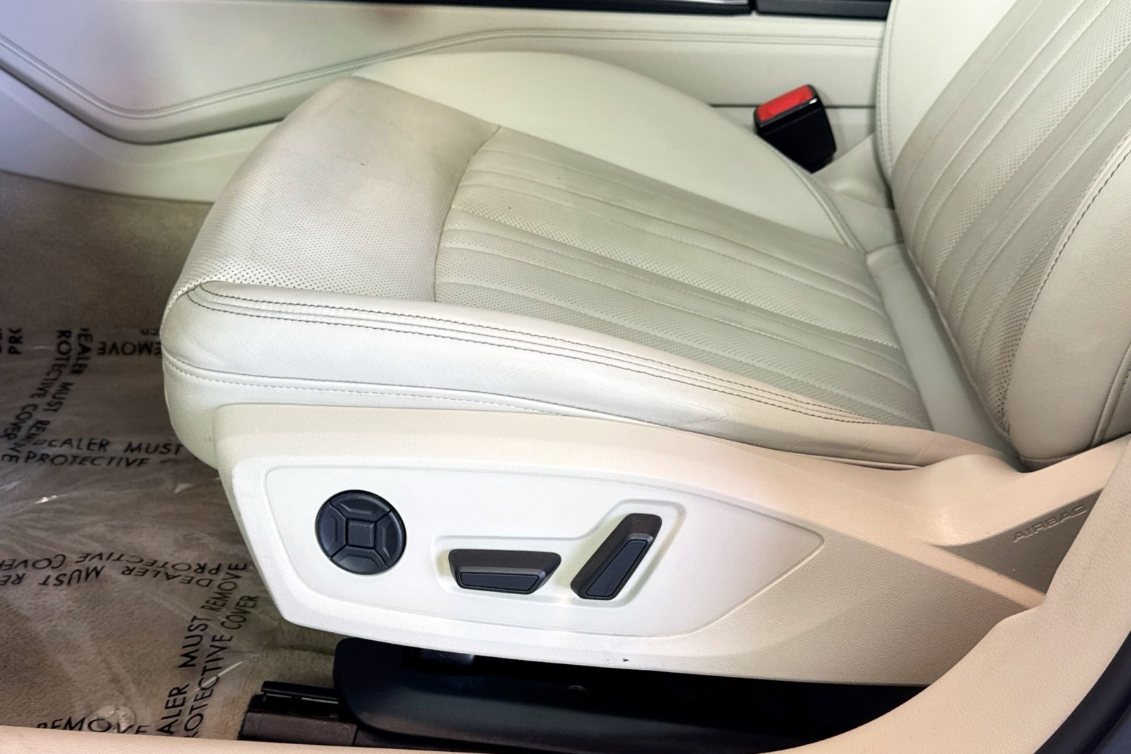 Used 2022 Glacier White Metallic Audi Premium Plus image 18