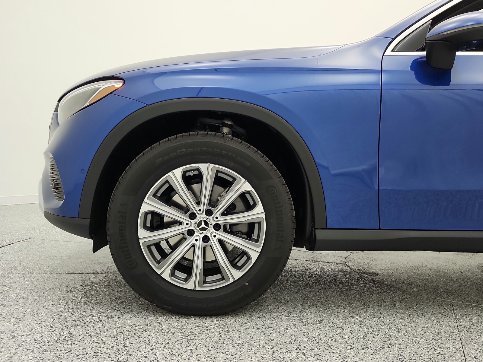 New 2026 Starling Blue Metallic Mercedes-Benz GLC 300 image 12