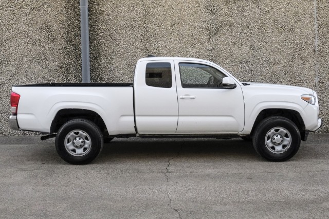 2021 Toyota Tacoma 2WD SR5 9