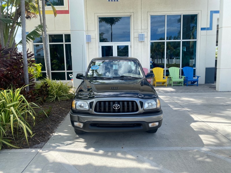 2002 Toyota Tacoma 1 OWNER AUTO AC 4 CYL in , 