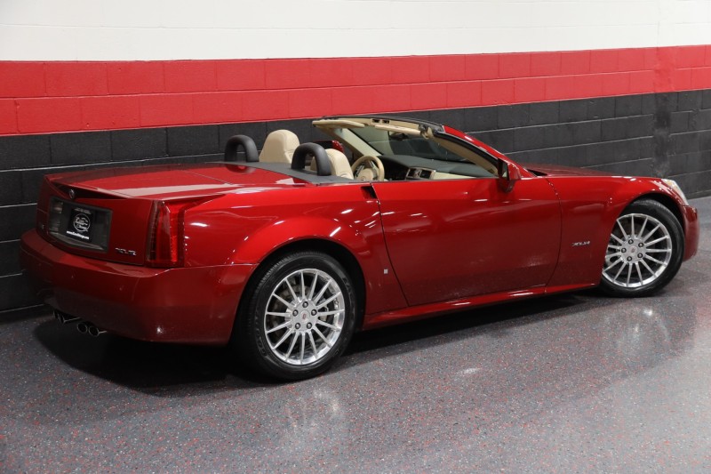 2008 Cadillac XLR Platinum 2dr Convertible in , 