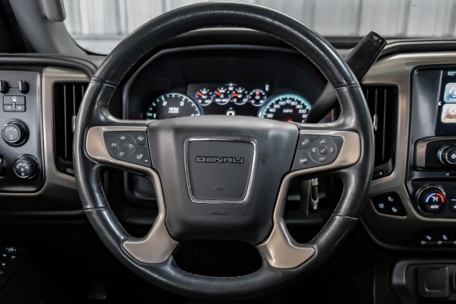 2017 GMC Sierra 2500HD Denali 17