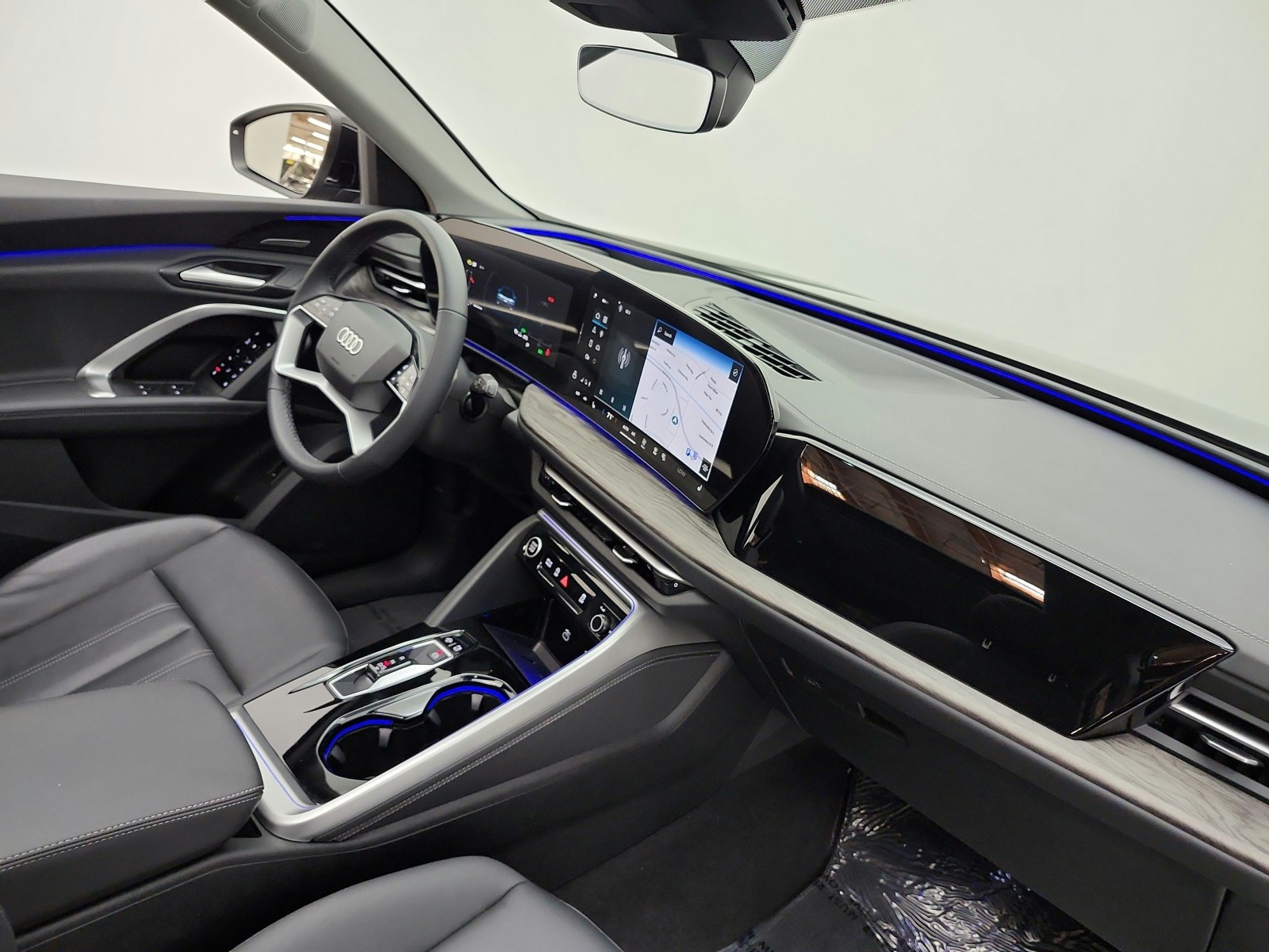 Used 2025 Mythos Black Metallic Audi Premium Plus image 19