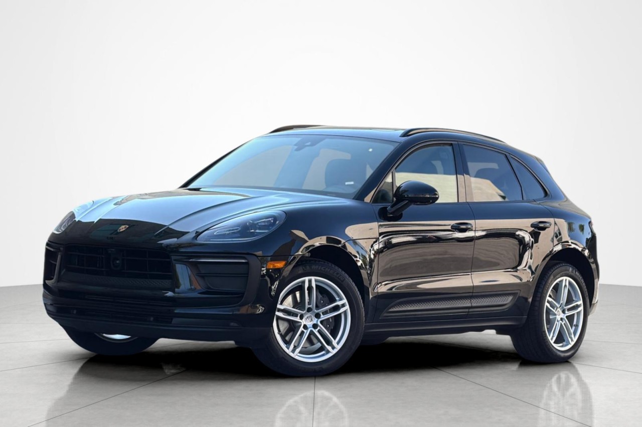 2025 Porsche Macan 