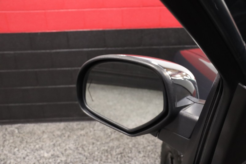 2011 Chevrolet Avalanche 4WD LTZ 4DR Truck in , 