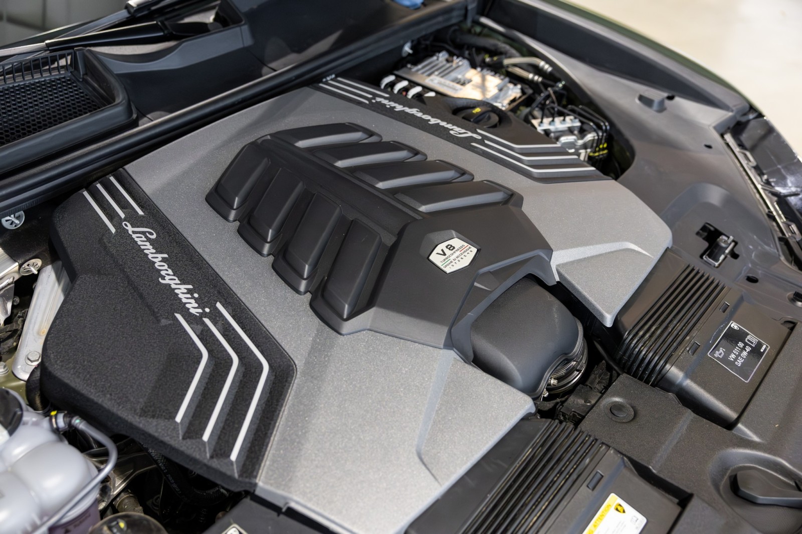 Used Car 2023 Lamborghini Urus  Performante For Sale Under $300,000 In Boerne, Texas