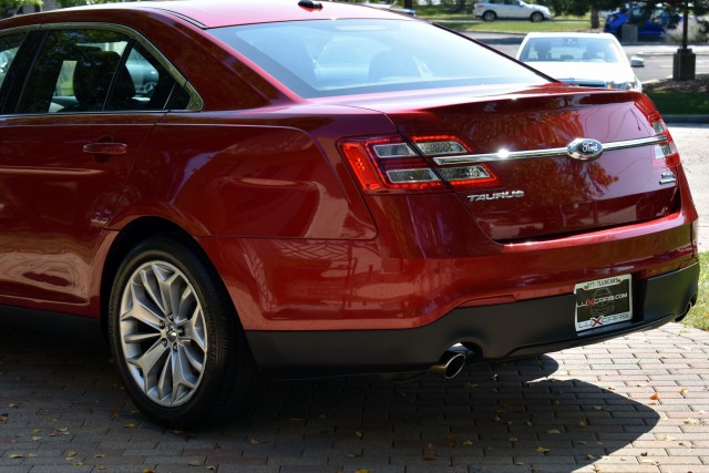 2013 Ford Taurus One Owner Navi Leather Moonroof Heated Seats Sony  10