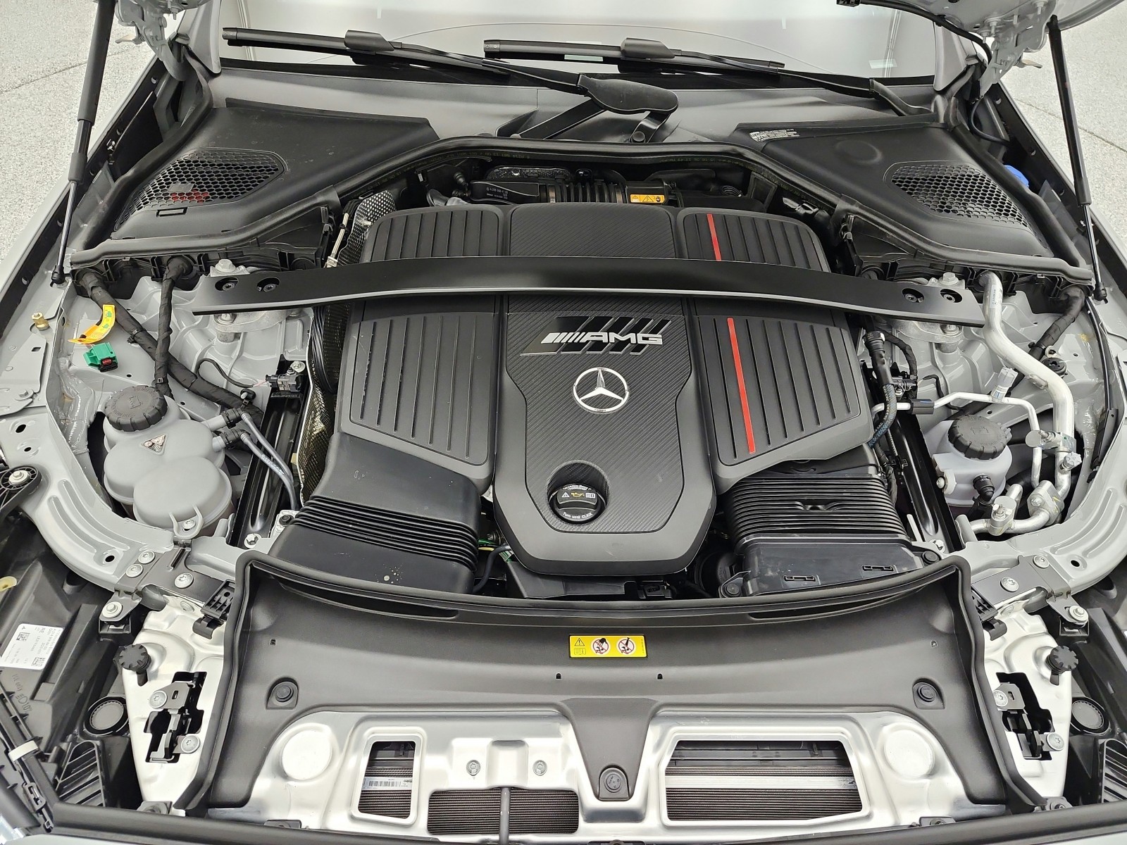 New 2027 MANUFAKTUR Alpine Grey Mercedes-Benz AMG® E 53 Hybrid Sedan image 12
