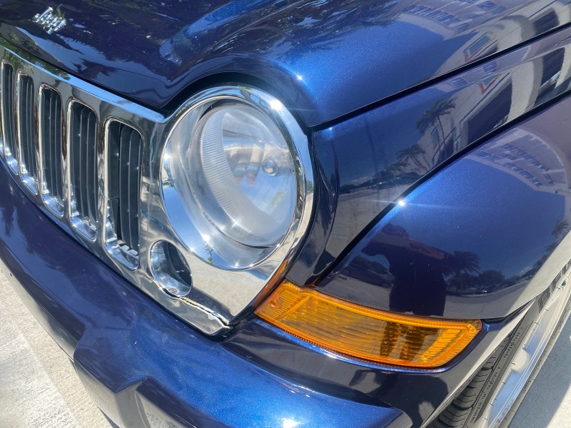 2006 Jeep Liberty 4WD Limited LOW MILES 75,410 in , 