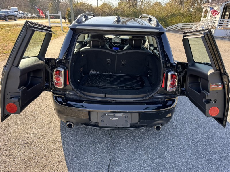 2011 MINI Cooper Clubman S in , 