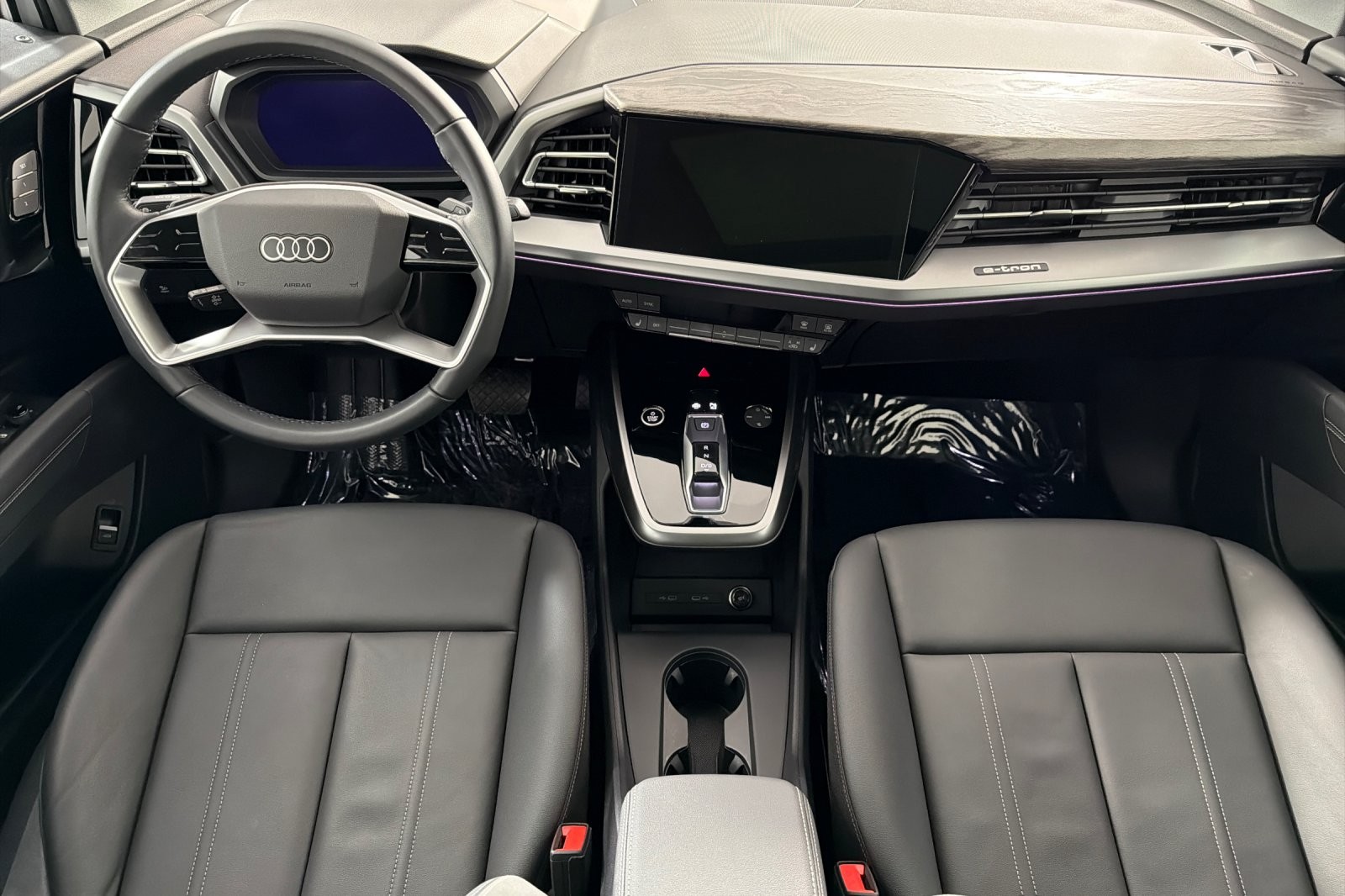 Used 2024 Glacier White Metallic Audi Prestige 55 quattro image 12