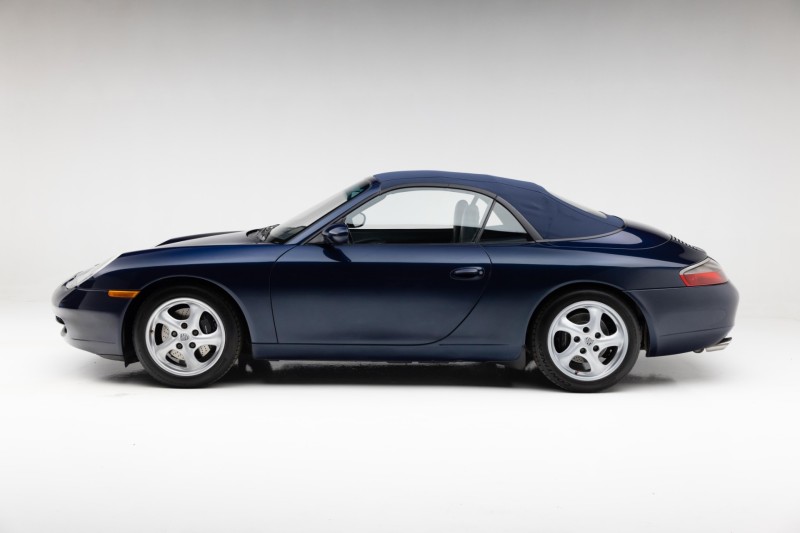 2000 Porsche 911 Carrera Carrera in , 