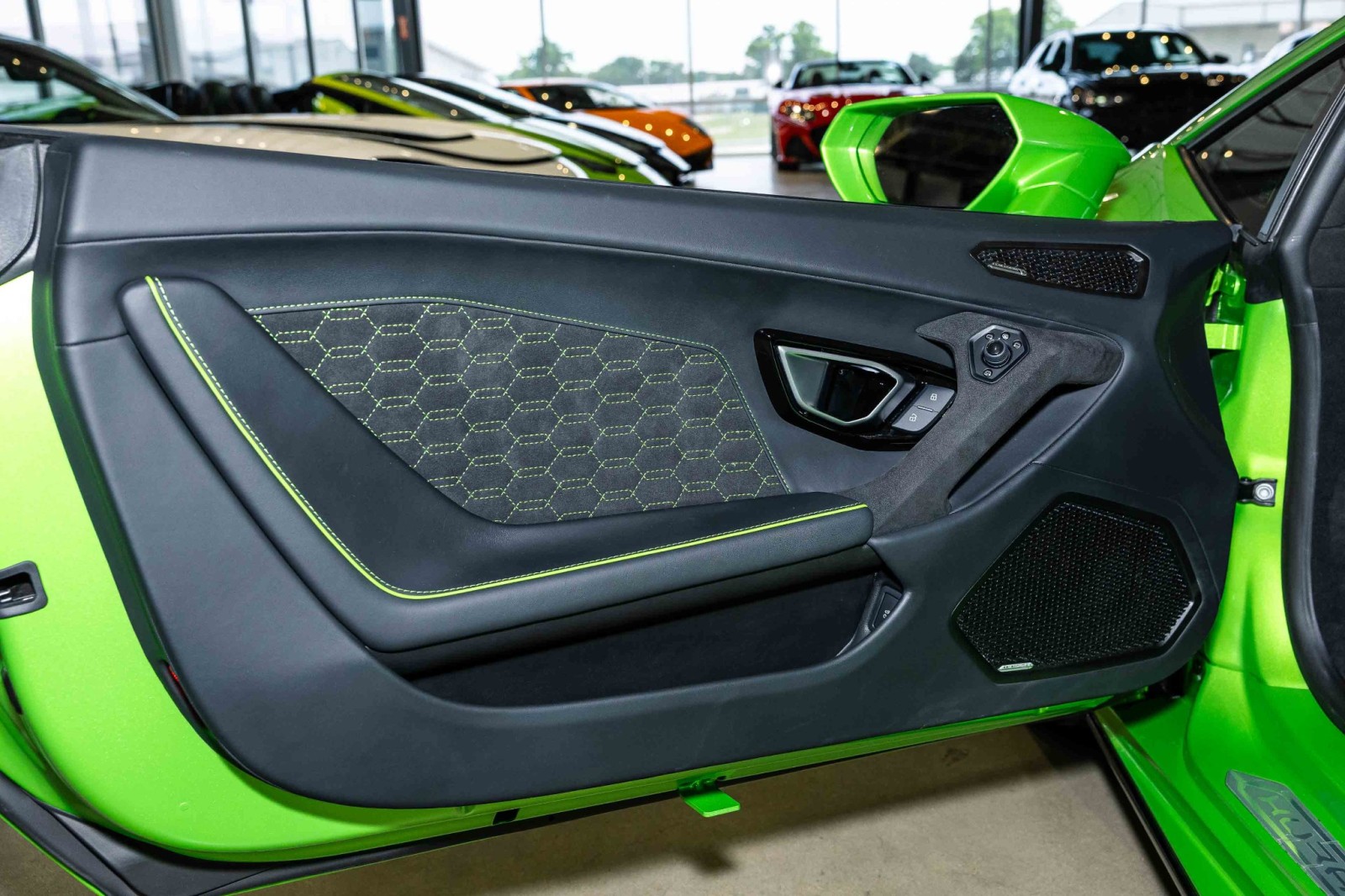 Used Car 2023 Lamborghini Huracan Tecnica  For Sale Under $320,000 In Boerne, Texas