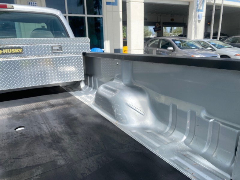 2001 Ford Super Duty F-350 DRW XL 1 OWNER LOW MILES 14,269 in , 