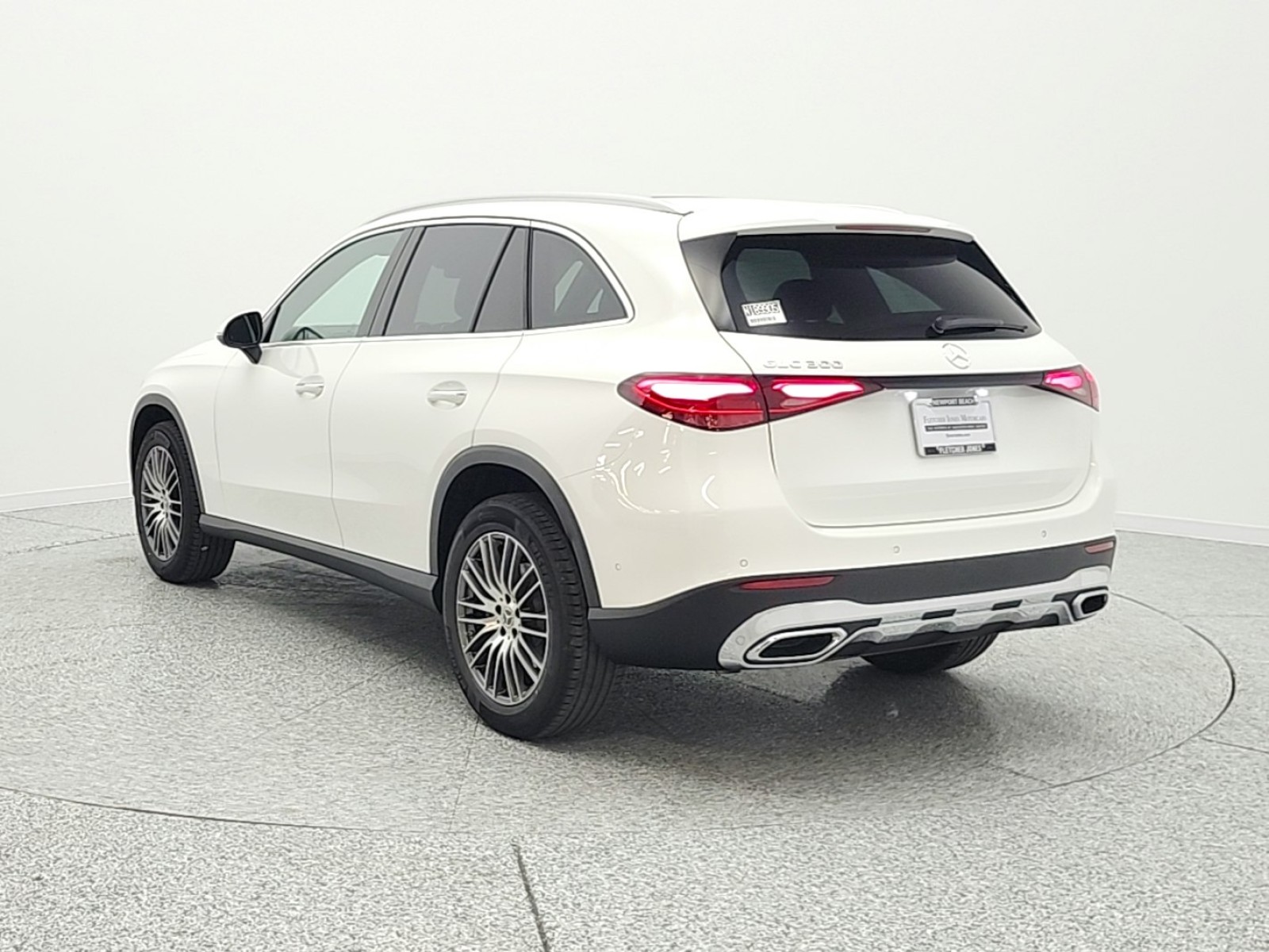 New 2026 Polar White Mercedes-Benz GLC 300 SUV image 7