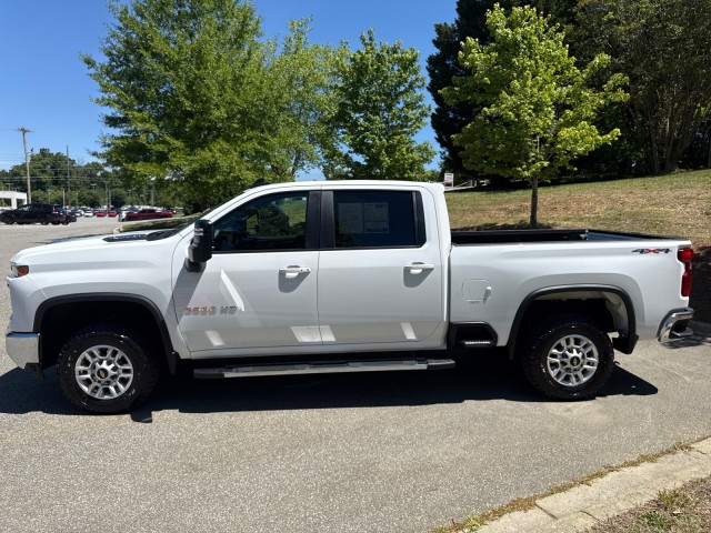 ChevroletSilverado 2500HD4