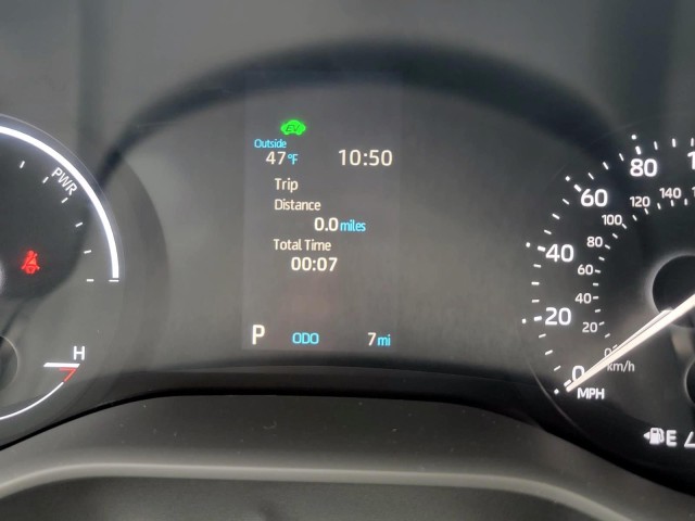 2024 Toyota Sienna LE FWD 8-Passenger (Natl) 36