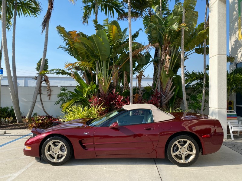 2003 Chevrolet Corvette 50TH CONVERTIBLE LOW MILES 6,742 in , 