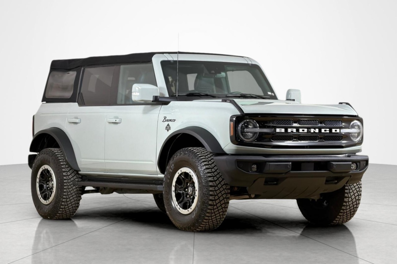 Used 2022 CACTUS GREY Ford Outer Banks image 7