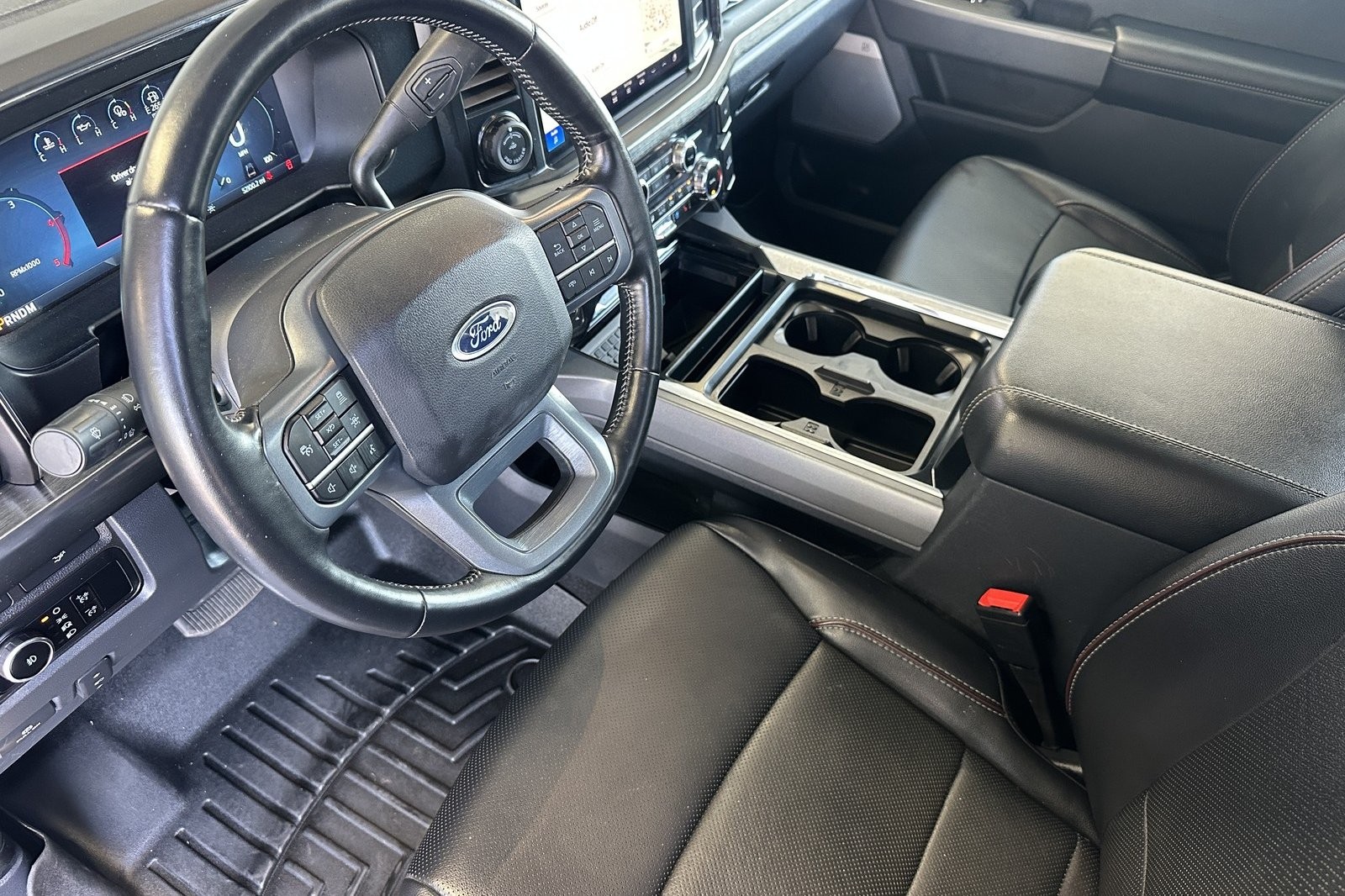 Used 2023 Oxford White Ford LARIAT image 9