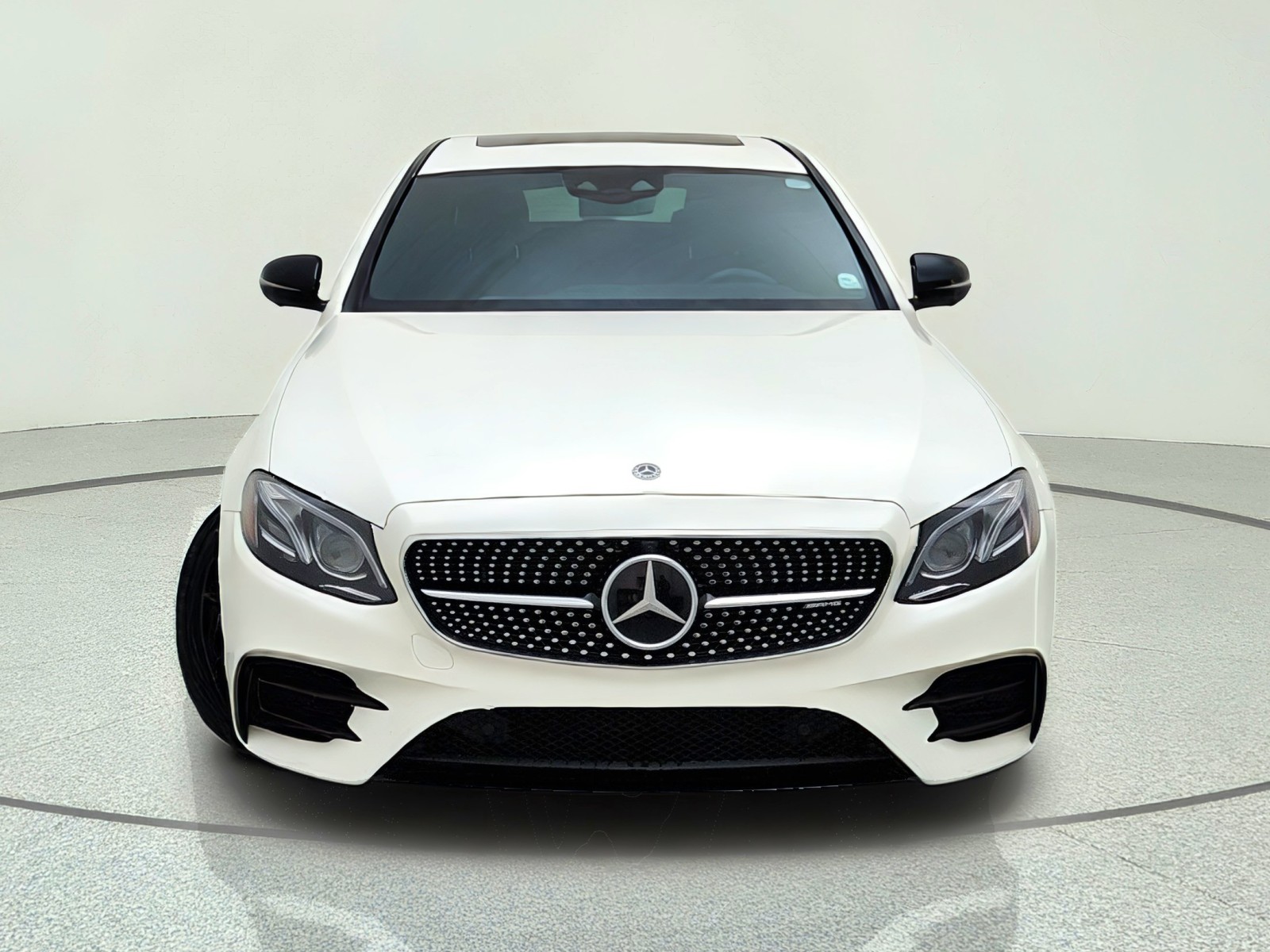 Used 2018 designo Diamond White Mercedes-Benz AMG® E 43 image 3