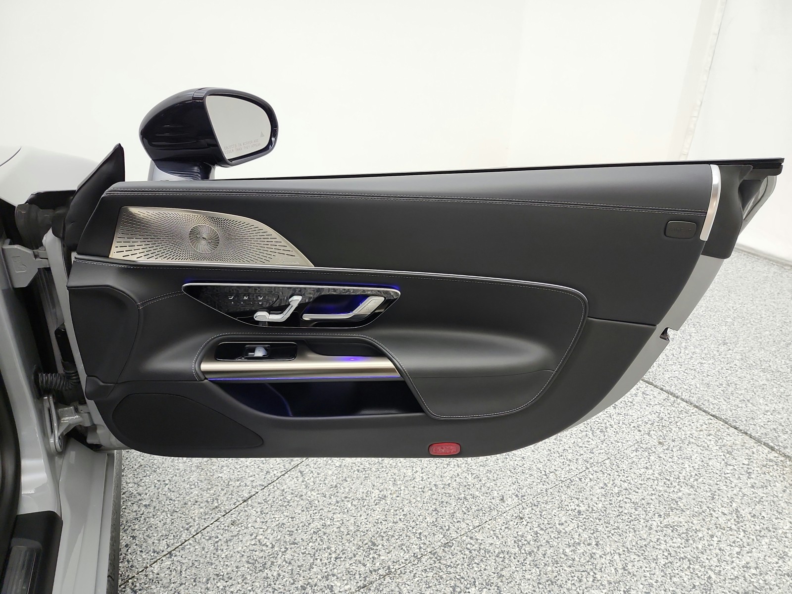 Certified Used 2022 MANUFAKTUR Alpine Grey Mercedes-Benz AMG® SL 63 Roadster image 17